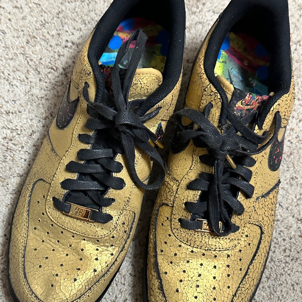 ***MAKE AN OFFER*** Nike Air Force 1 Low Caribana Festival Toronto - Size 11